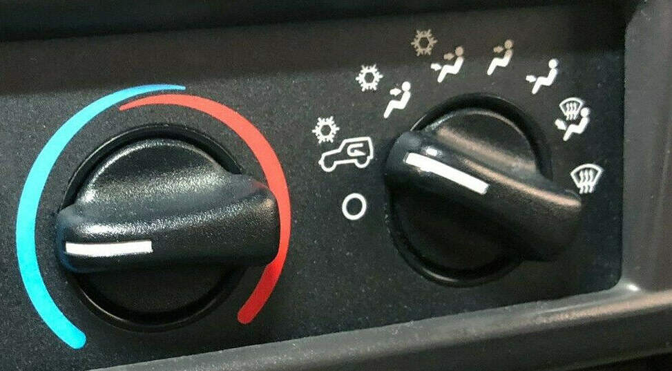 Interface chauffage voiture.
